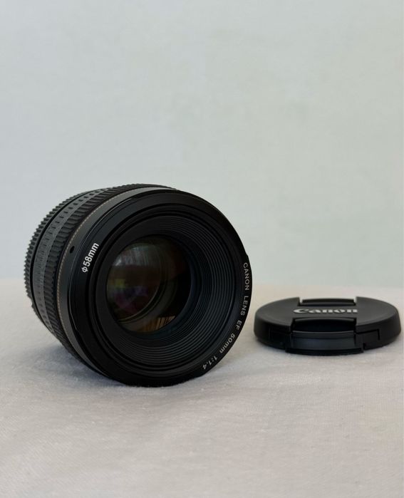 Объектив canon 50mm 1.4