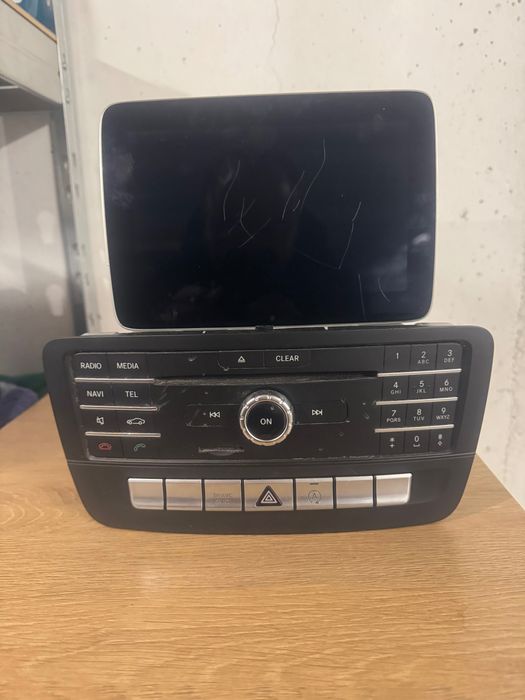 Оригинални навигация и дисплей за Mercedes GLA/CLA (NTG 5*1)