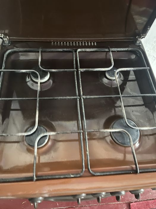 Газовая плита…..