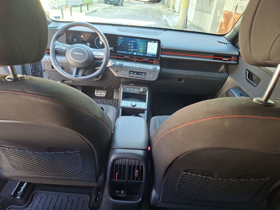 Hyundai Kona N-line пакет вън и вътре закупена от официален дилър