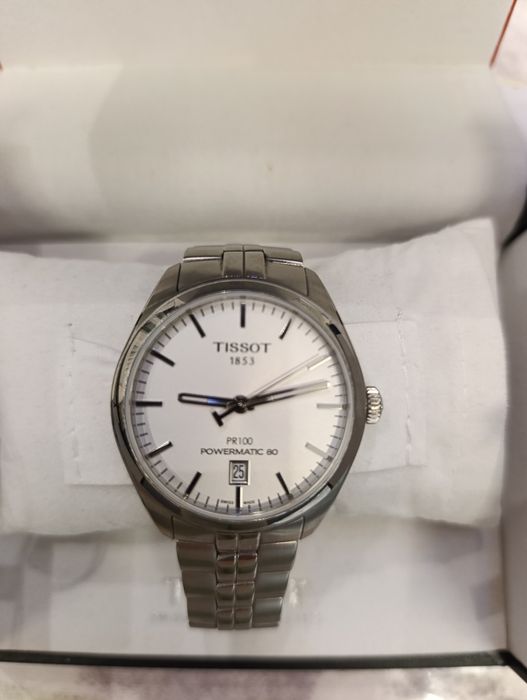 Продам часы Tissot