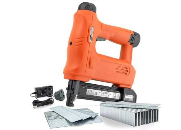 Pistolul de capsat și bătut cuie Tacwise 1700 Master Nailer 12V