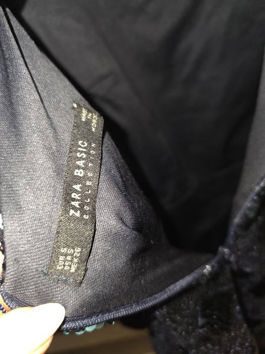 Rochie cu paiete Zara