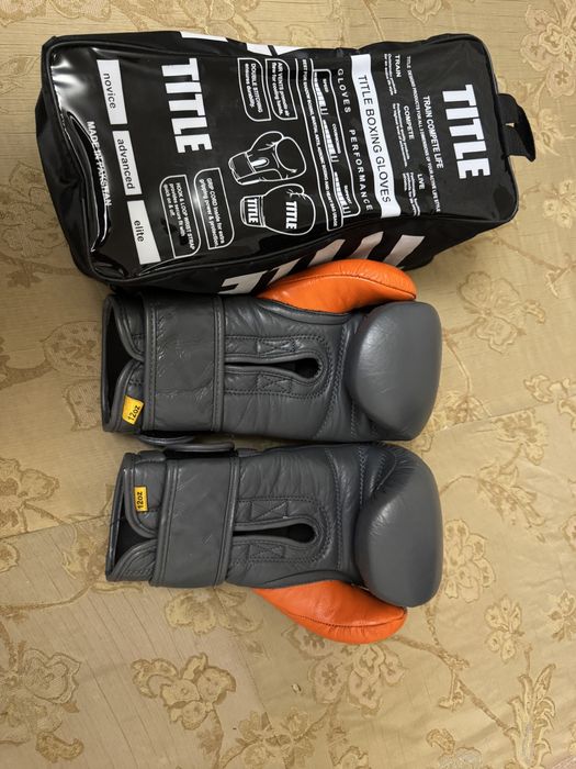 Боксерские перчатки от Title boxing