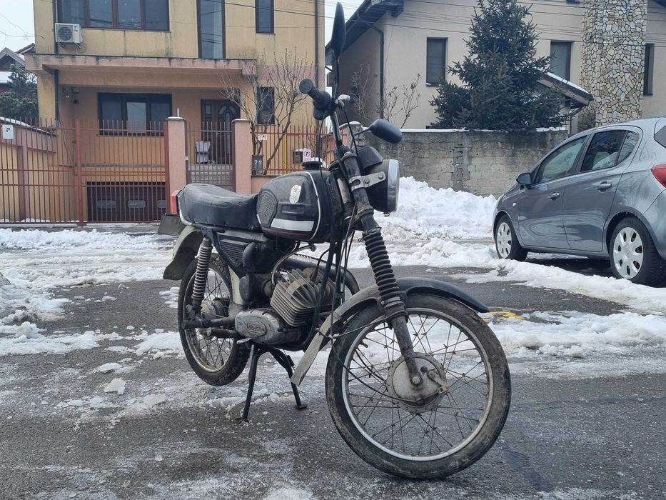 motoreta mobra hoinar cu acte