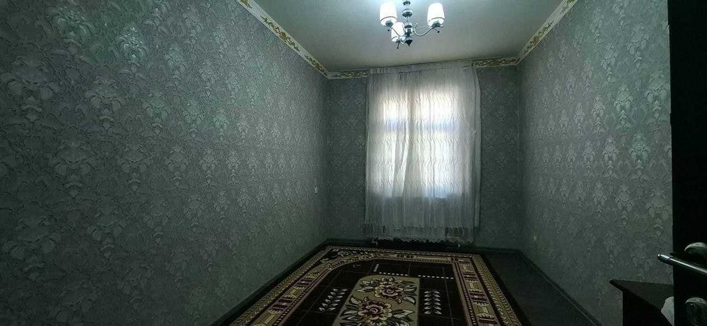 3 хоналик квартира 2 кават кирпичный дом, 7 микр, военгородок