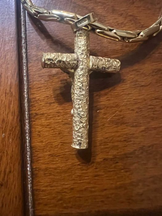 lant -colier cu cruce 18 k