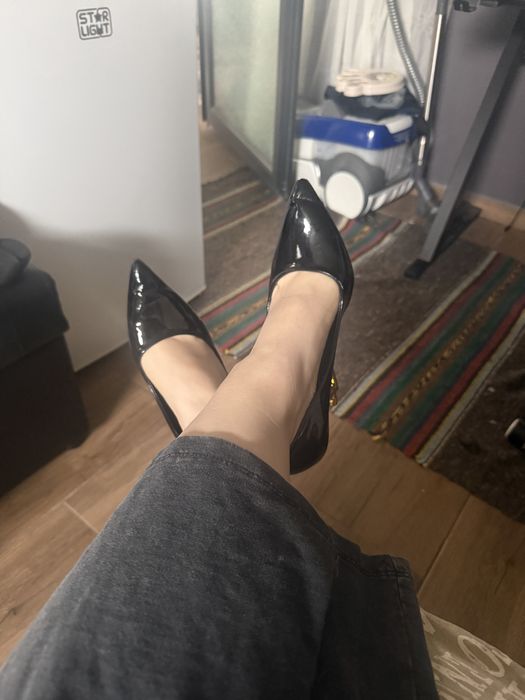 Високи токчета YSL нови