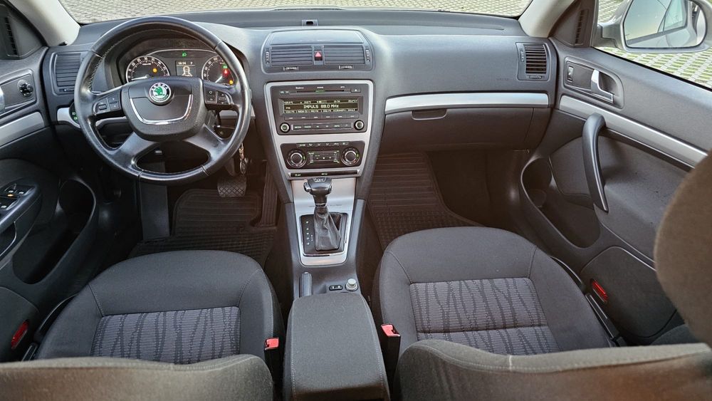 Skoda Octavia 1.6TDI  Cutie Automată DSG Dublu Climatronic Euro 5