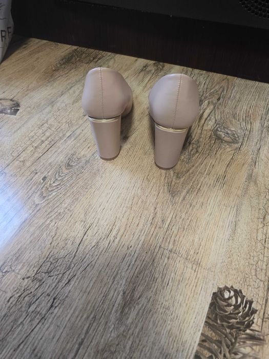 Дамски обувки ботинели 37,38