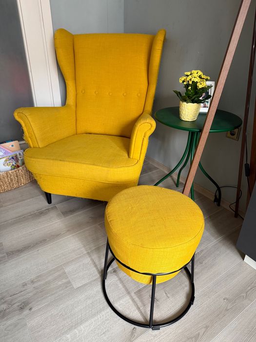Жълто кресло и табуретка - ИКЕА