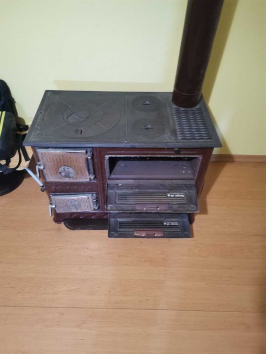 Печка на дърва за говене и отопление