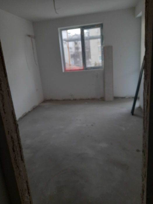 Продава се Двустаен апартамент в Плевен, Идеален център - 60 кв.м за 1300 €/кв.м - Снимка #3