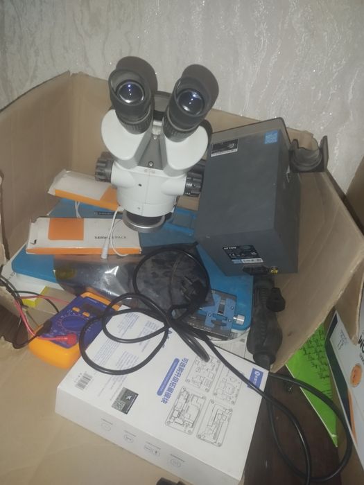 Инструмент для ремонта телефона