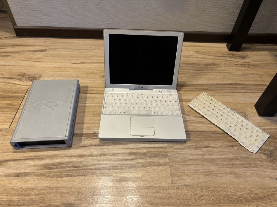 Ibook g3.