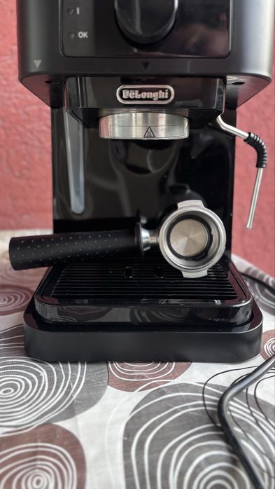 Кафемашина DeLonghi Stilosa