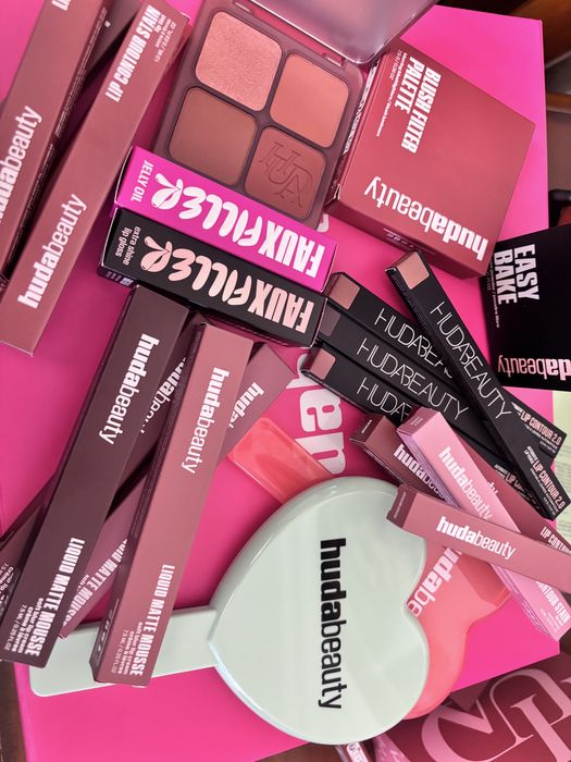 Huda Beauty грим