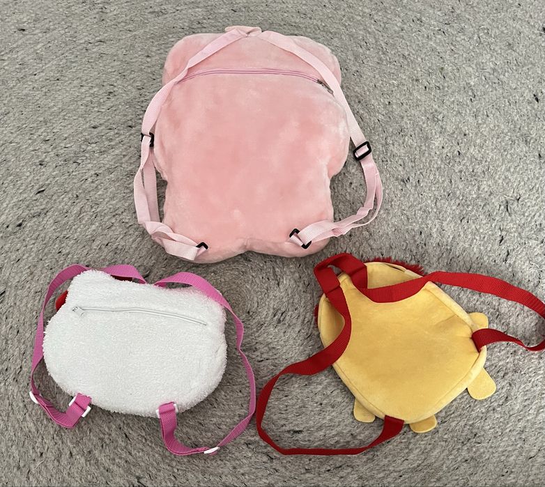 Lot 3 rucsacele din plus pentru copii