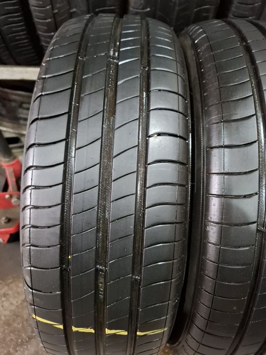 2 Летни гуми Мишелин 175/65/15 ДОТ22 6мм
