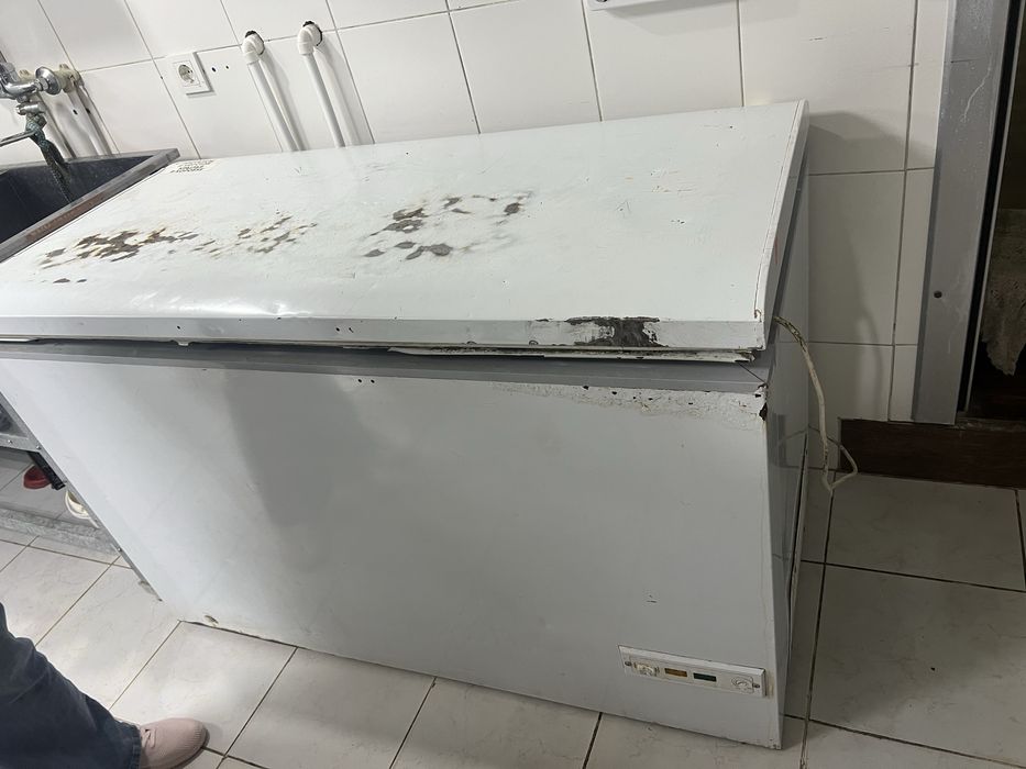 Продам морозильник горизонтальный
