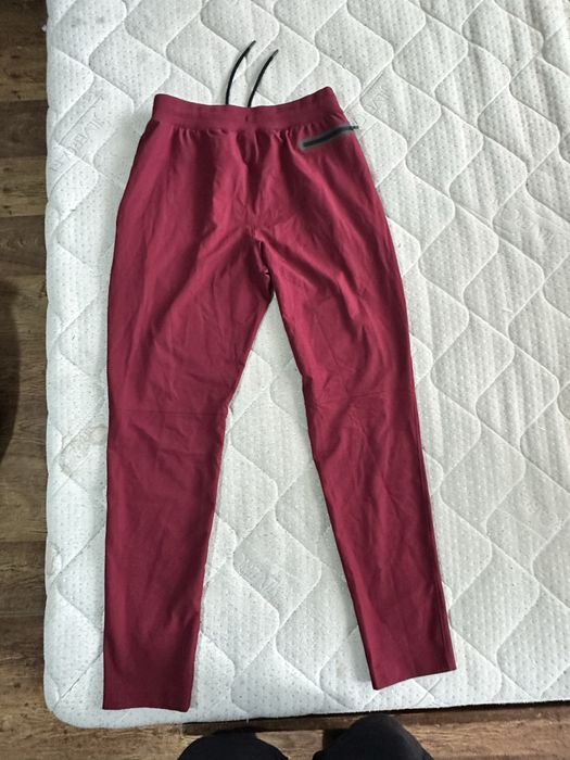 Under Armour Men's UA Sportstyle Elite Tapered Pants