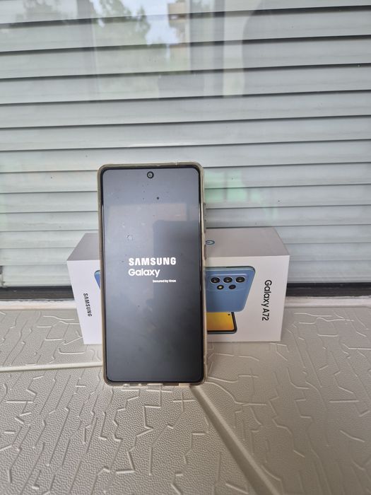 Samsung Galaxy A72 в перфектно състояние