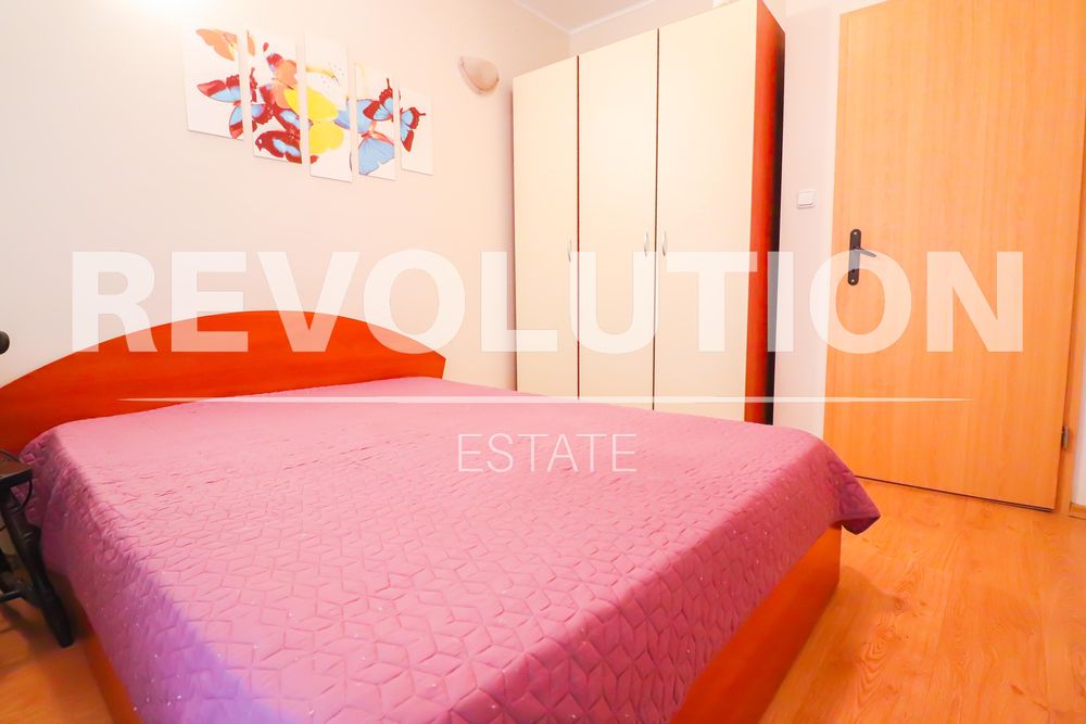 Дава се под наем Тристаен апартамент в Варна, Лятно кино Тракия - 98 кв.м за 648.21 € - Снимка #5