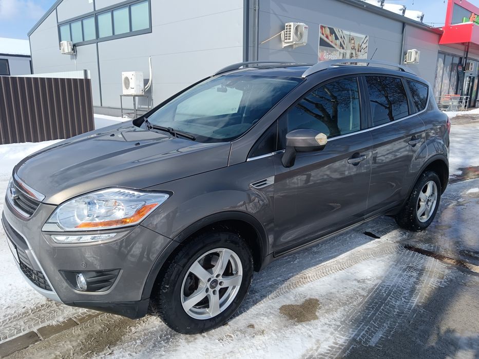 Ford Kuga automat 4x4