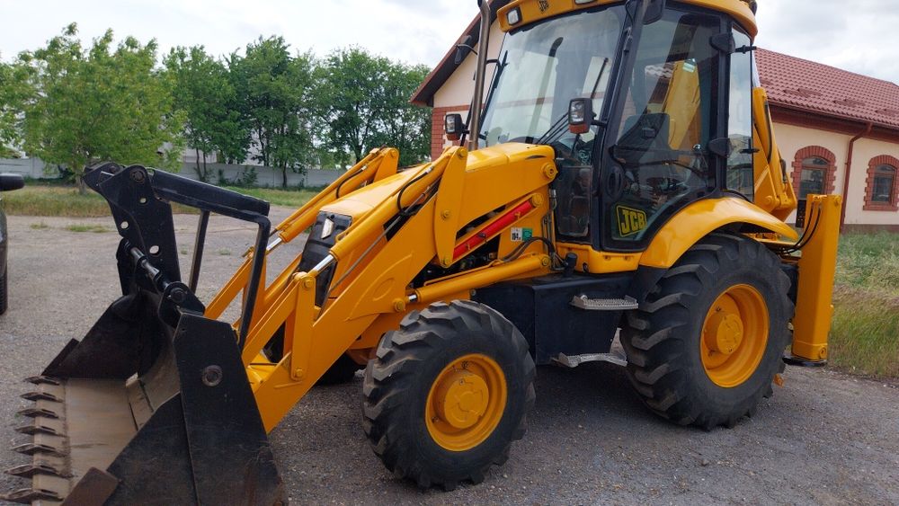 Vand Buldoexcavator JCB 3CX