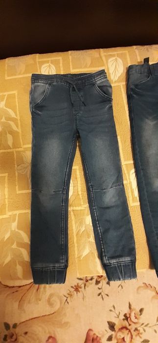 Детски дънки за момче