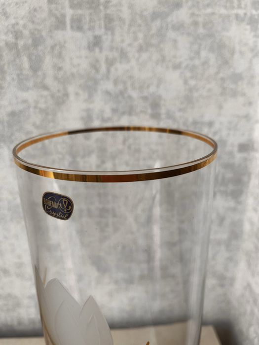 Ваза для цветов, высокая