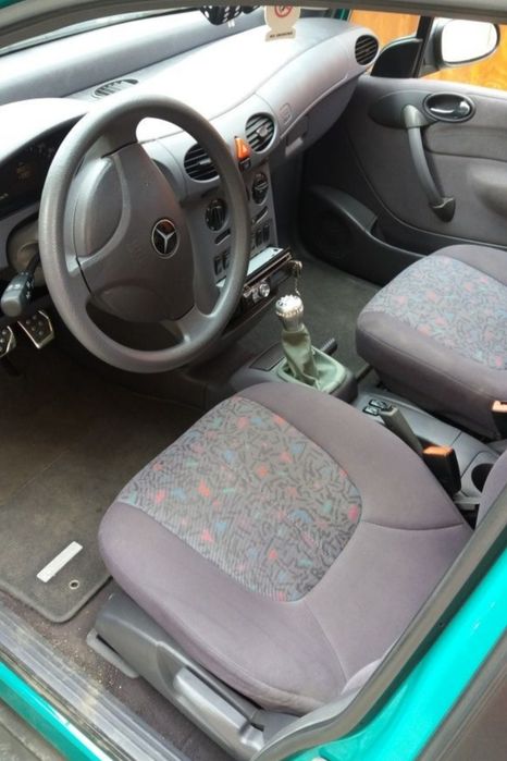 Ușa portiera stânga dreapta fata spate mercedes a140 W168 verde 260