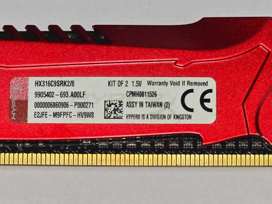 Kit RAM desktop HyperX Savage Red 8GB (2 x 4GB) DDR3, 1600MHz CL9 1.5V