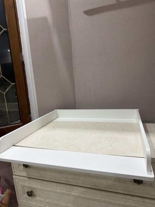 Пеленальная доска на комод