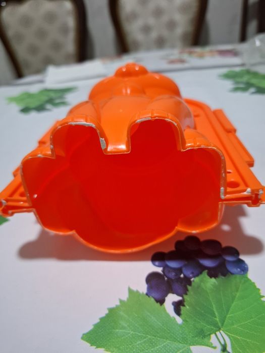 Отдам  бесплатно  форма для гипса