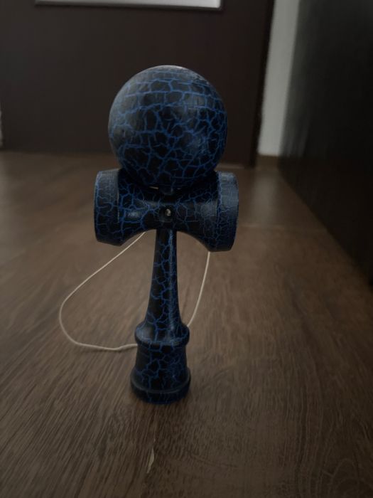 Kendama de vanzare,este in stare bună