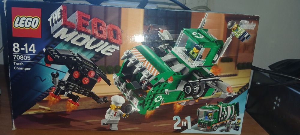 THE LEGO MOVIE 70806 - боклукчийска преса, 2 в 1