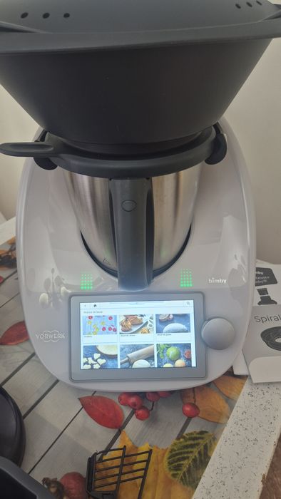 Thermomix bimbi 2025 folosit foarte puțin