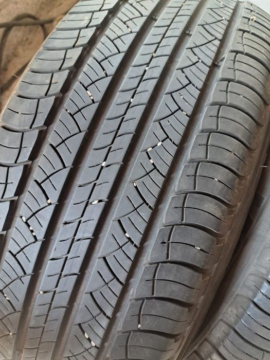2 anvelope vară 235 60 r18 Michelin