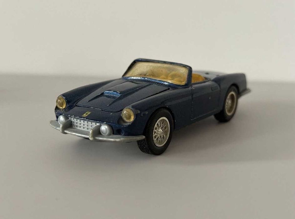 Shell Ferrari колекционерски колички