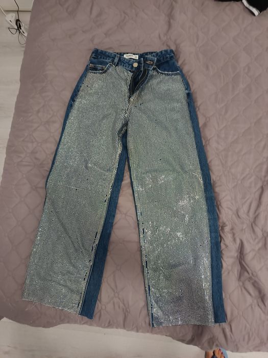 Дънки на марката pull&bear промо цена