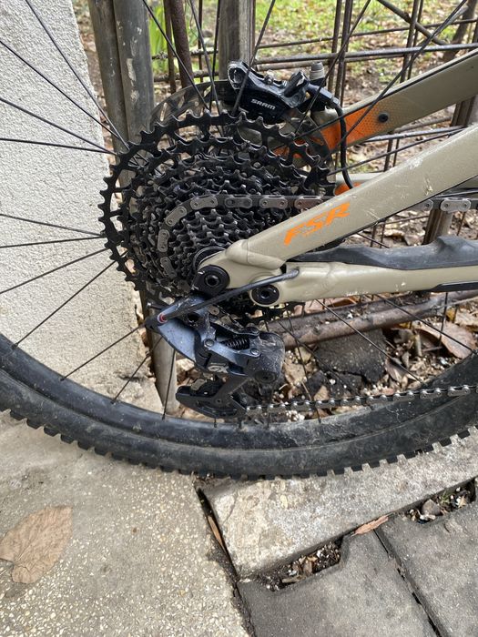 Specialized turbo levo comp 2020