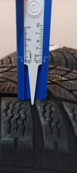 Гуми 225/50 R18..