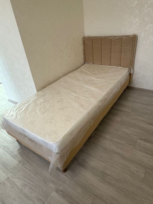 Продам кровать новую