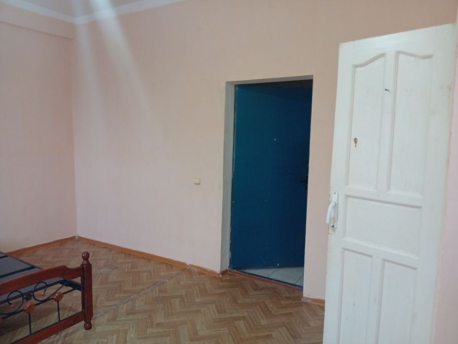 Сдадим в аренду комнату