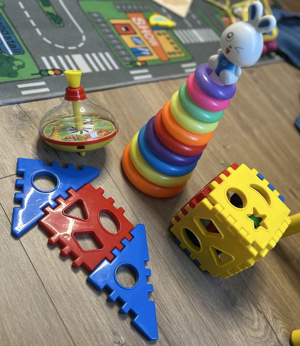 Лот играчки -сортери