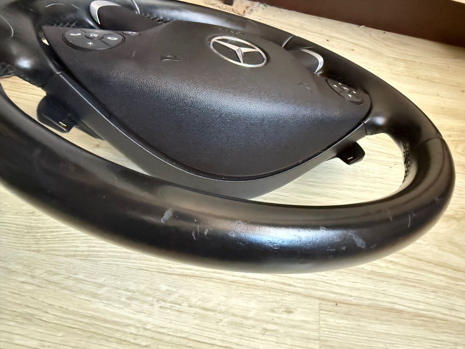 Волан за Mercedes