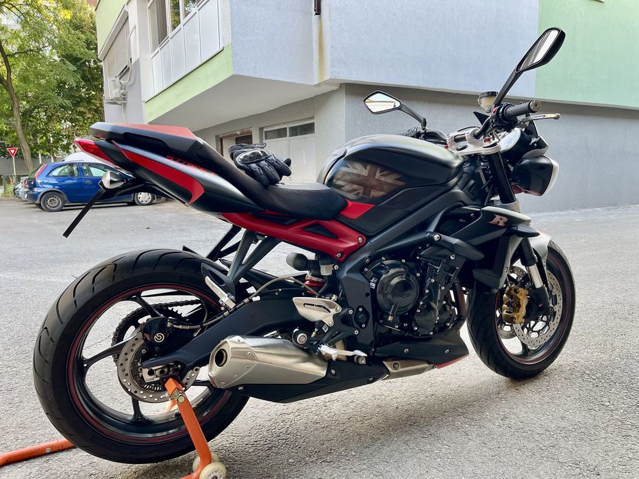 TRIUMPH Triple R, 2017 editie aniversară 10th Anniversary R-Dark