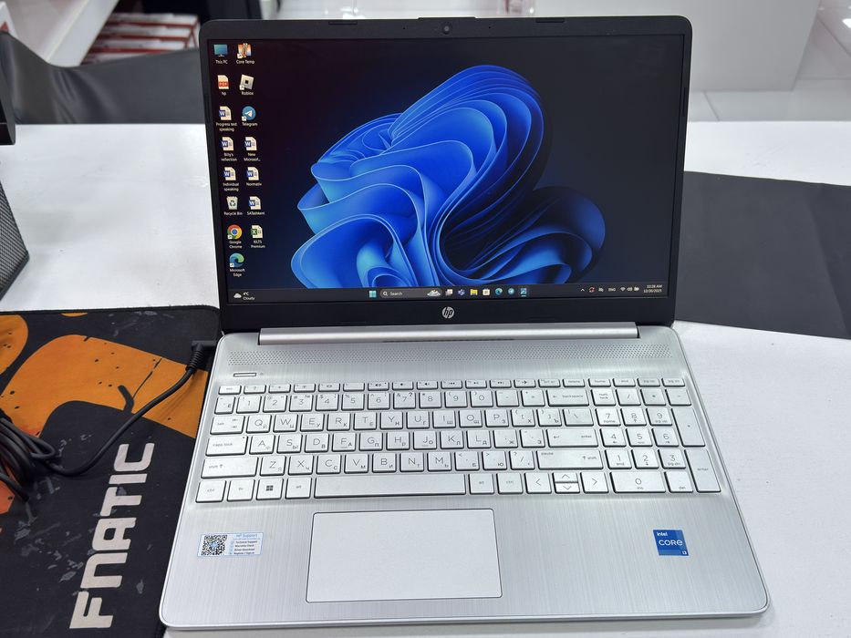 Noutbuk hp core i3 8 ga 256 gb