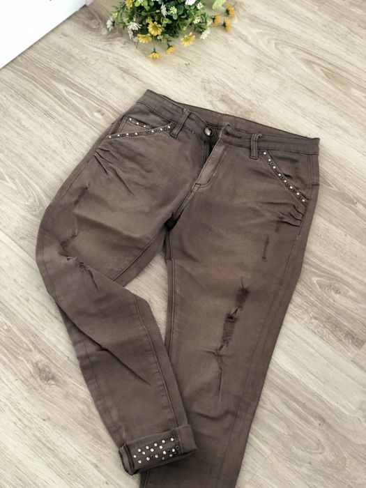 Дамски дънки/бежов панталон с камъчета - XS